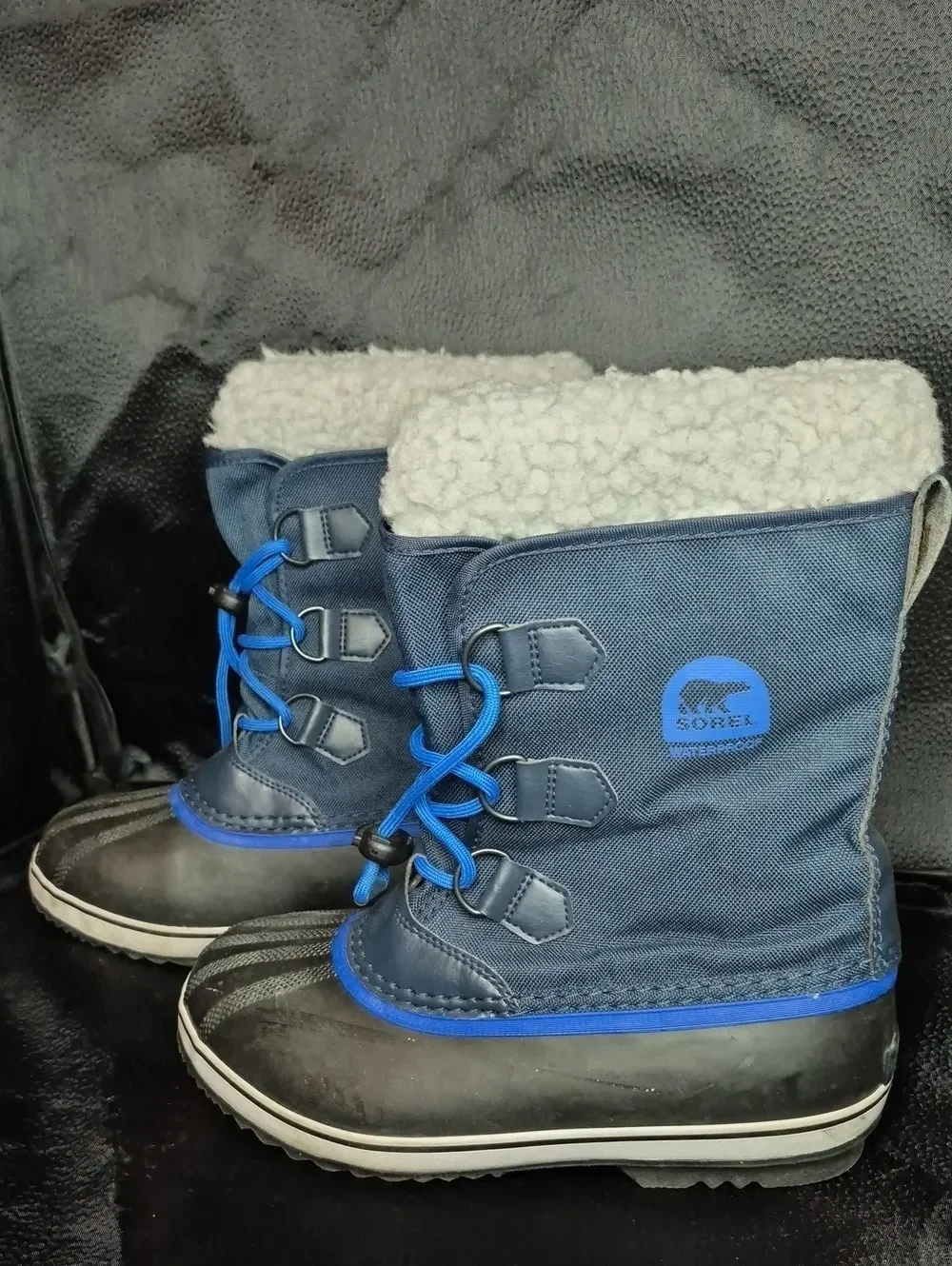 Sorel Yoot Pac Kid's Size 6 Blue and Black Nylon Rubber Ducks Boots
